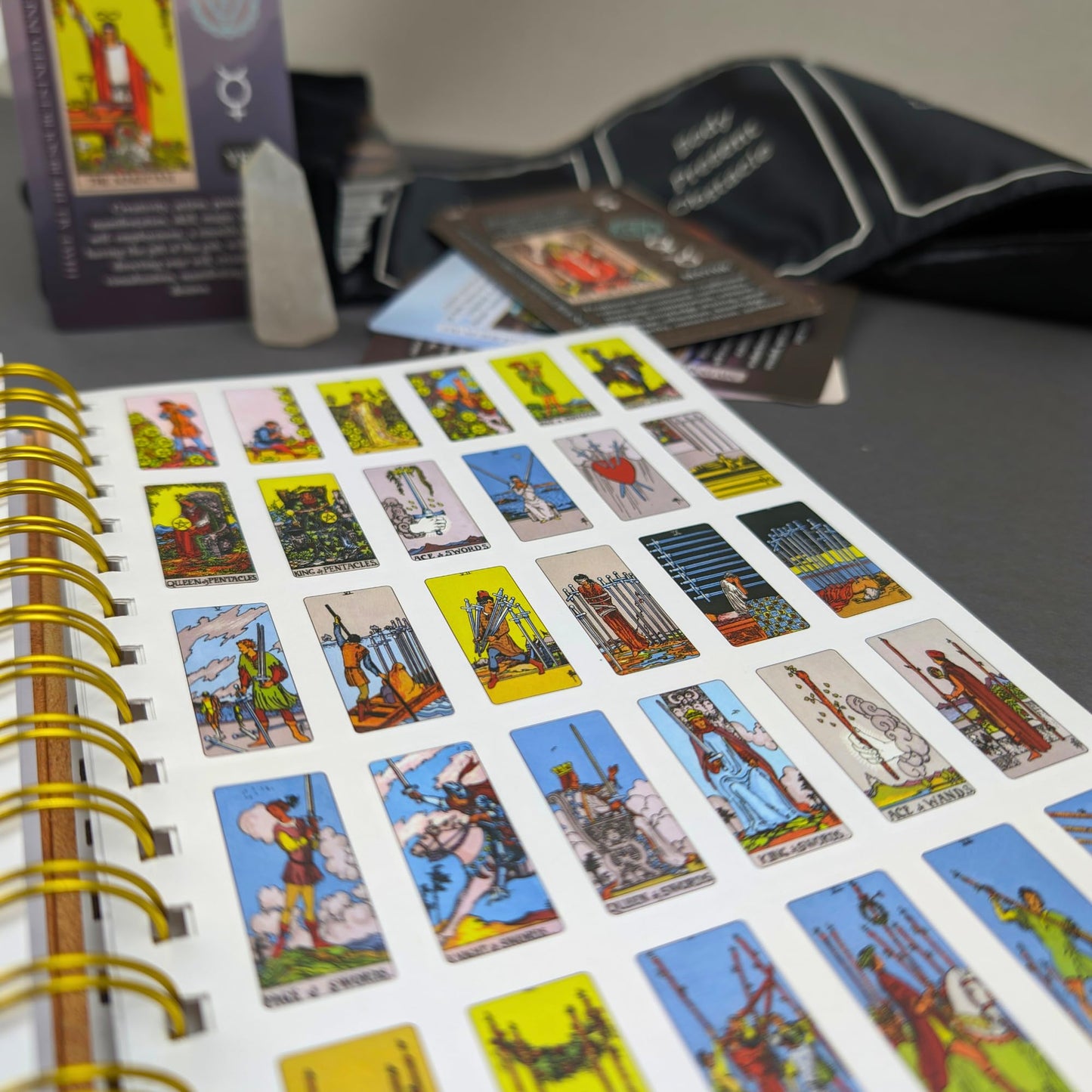 English Tarot Learning Set for Beginners (Tarot, Black Wrap and Journal)