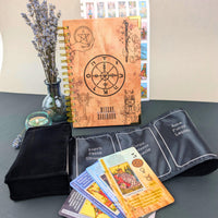 Witchy Cauldron Français Ensemble d'apprentissage du Tarot pour Débutants: Cartes de Tarot d'apprentissage pour Débutants, Porte-Tarot en Satin et Journal de Tarot pour la Planification Spirituelle