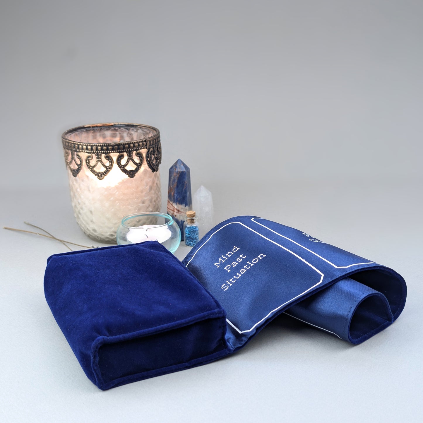 Tarot Wrap : Luxueux Porte-Cartes en Velours et Satin : Noir 